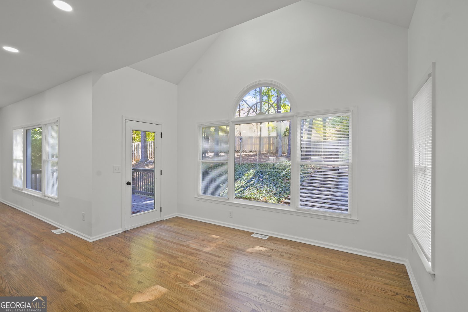 3283 Standing Peachtree Trail Kennesaw - 24