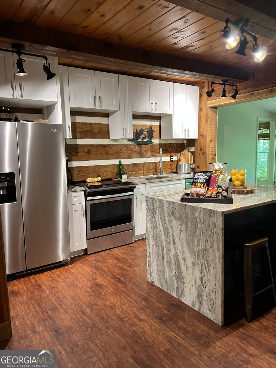 2071 Vicki Lane Cumming - 14