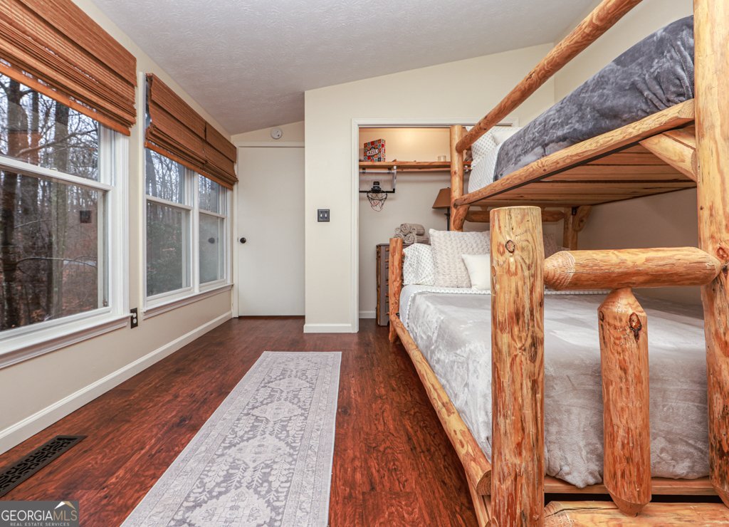 2071 Vicki Lane Cumming - 31