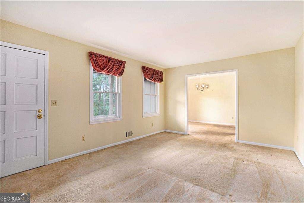 4304 Lindsey Way Roswell - 10