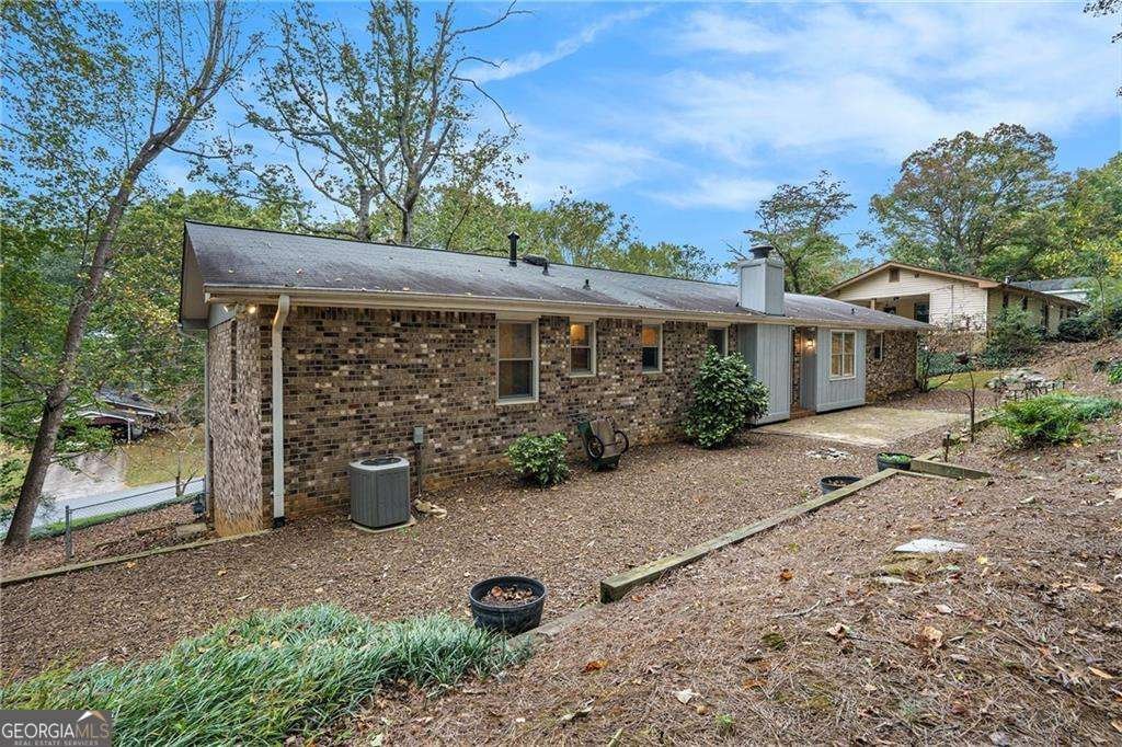 4304 Lindsey Way Roswell - 2