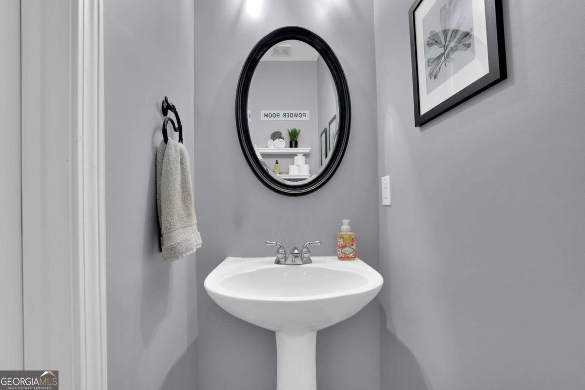 210 River Laurel Way Woodstock - 18