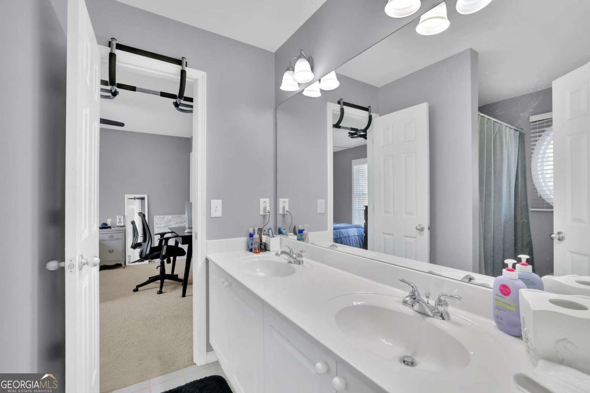 210 River Laurel Way Woodstock - 20