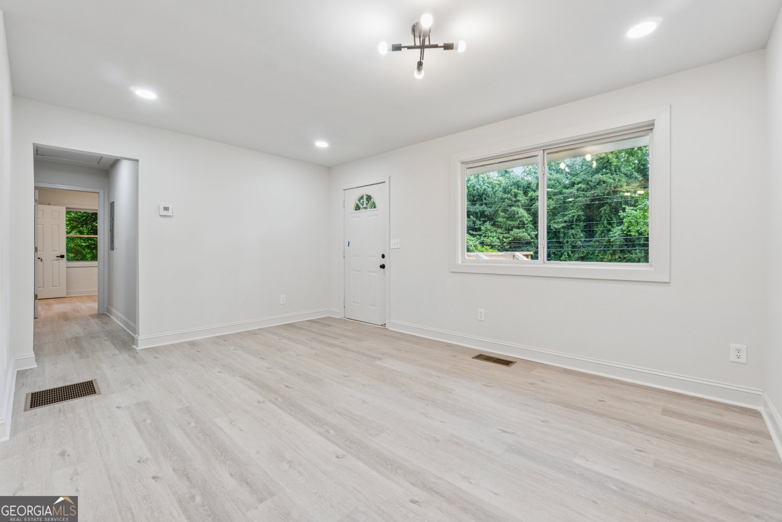 4443 FLAT SHOALS Parkway Decatur - 6