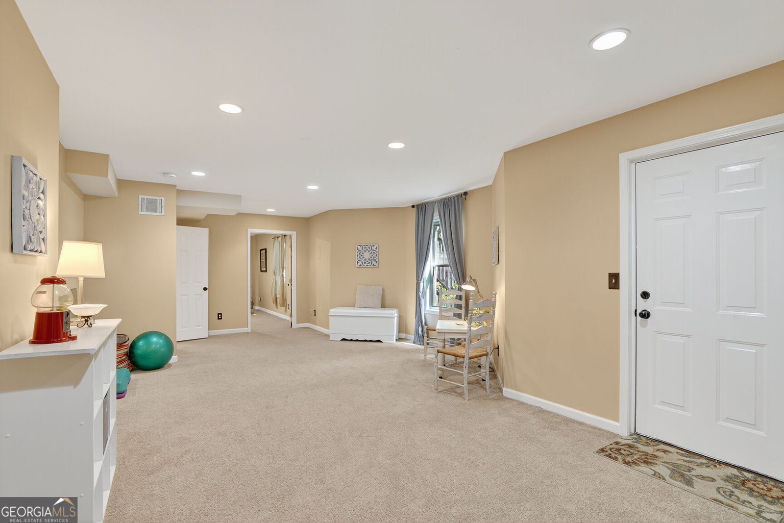 6005 ADERHOLD Way Alpharetta - 6