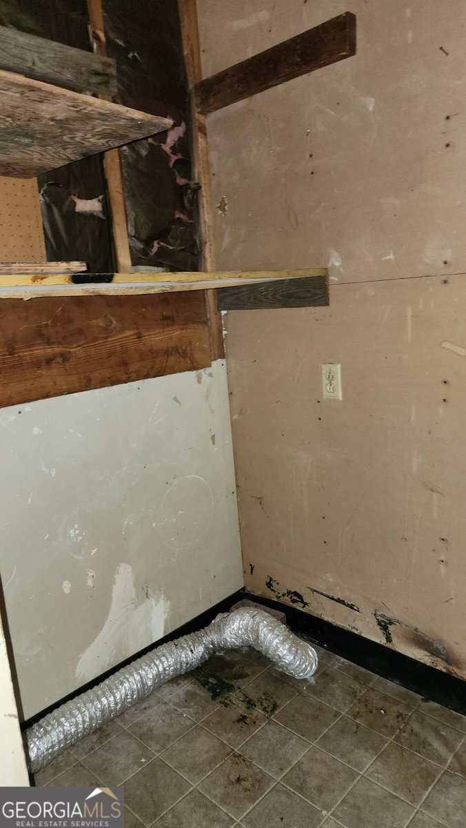 2061 Manson Road Macon - 19