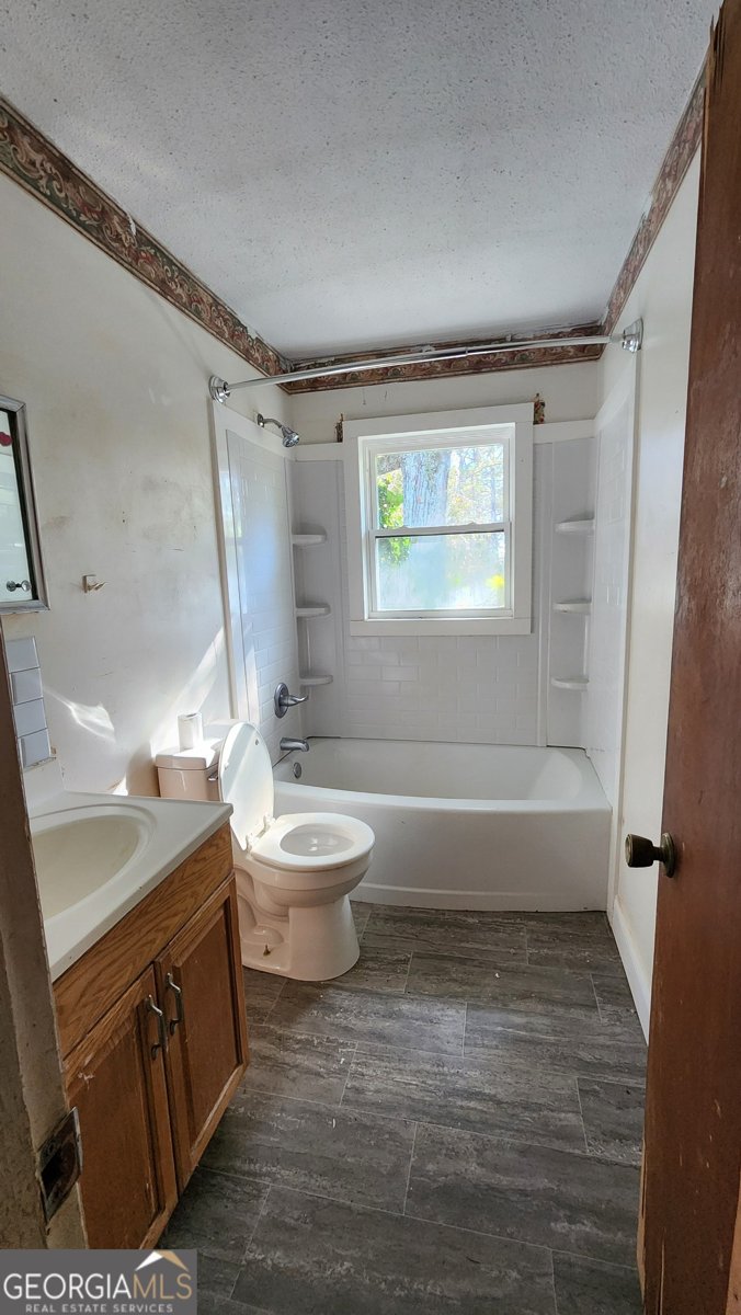 2061 Manson Road Macon - 27