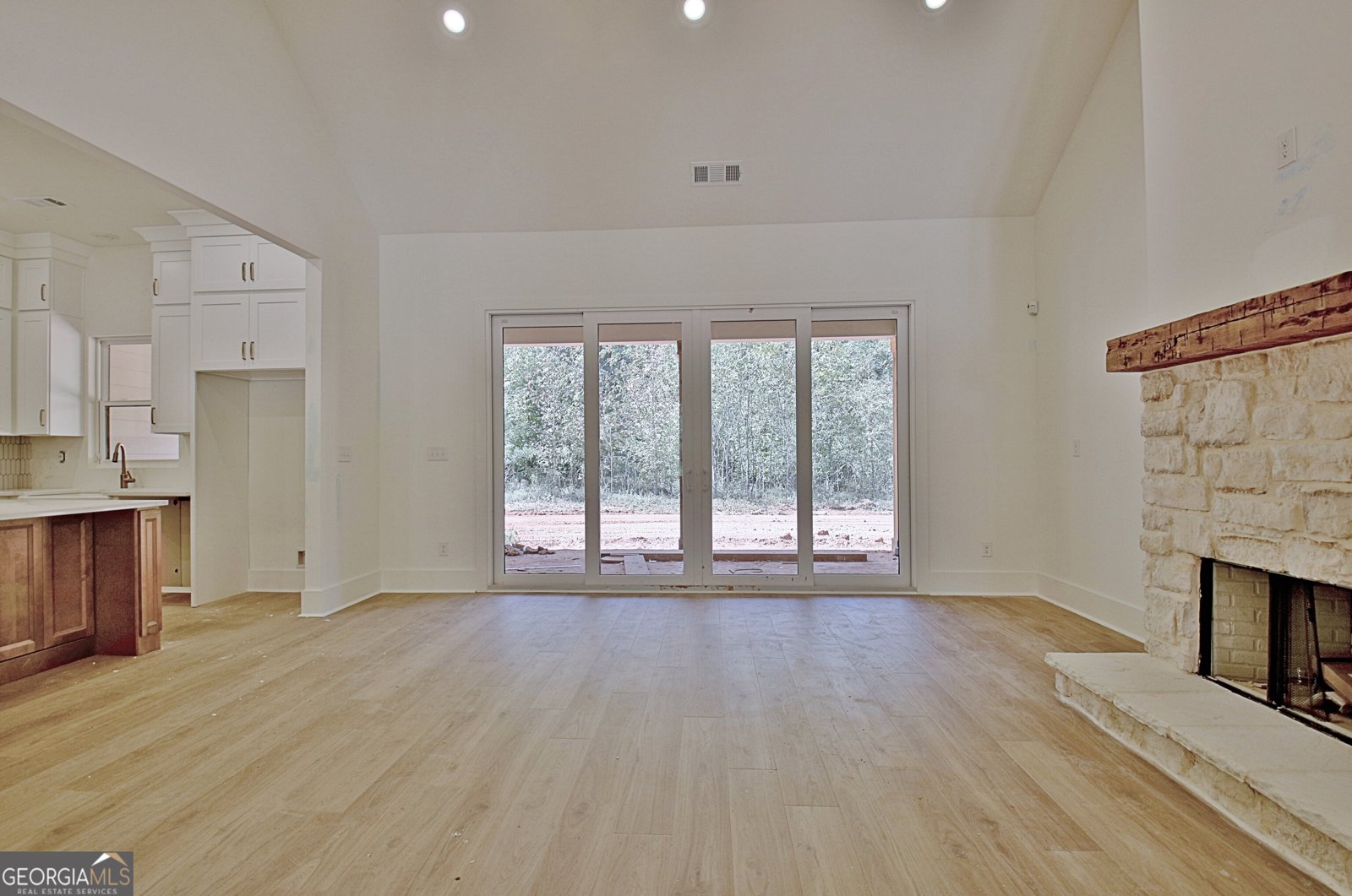 74 Gateway Drive Luthersville - 11