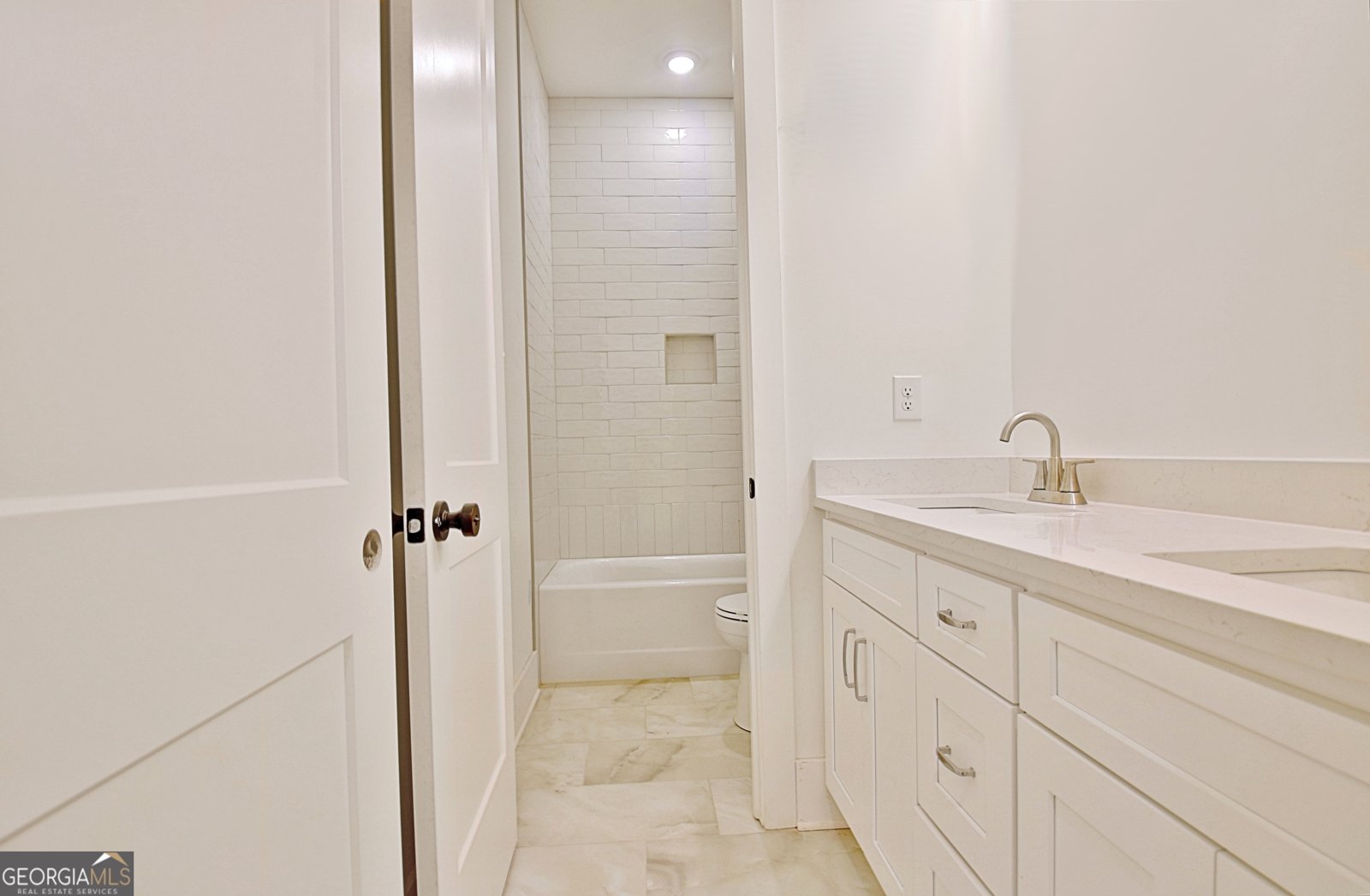 74 Gateway Drive Luthersville - 37