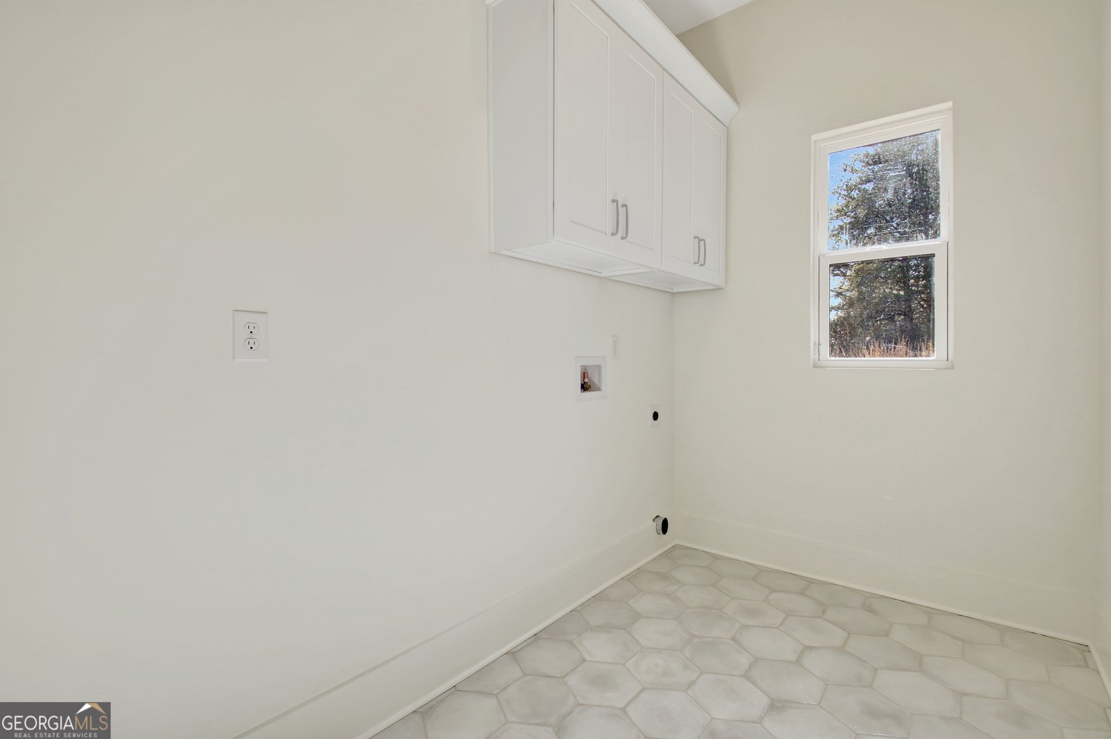 74 Gateway Drive Luthersville - 54