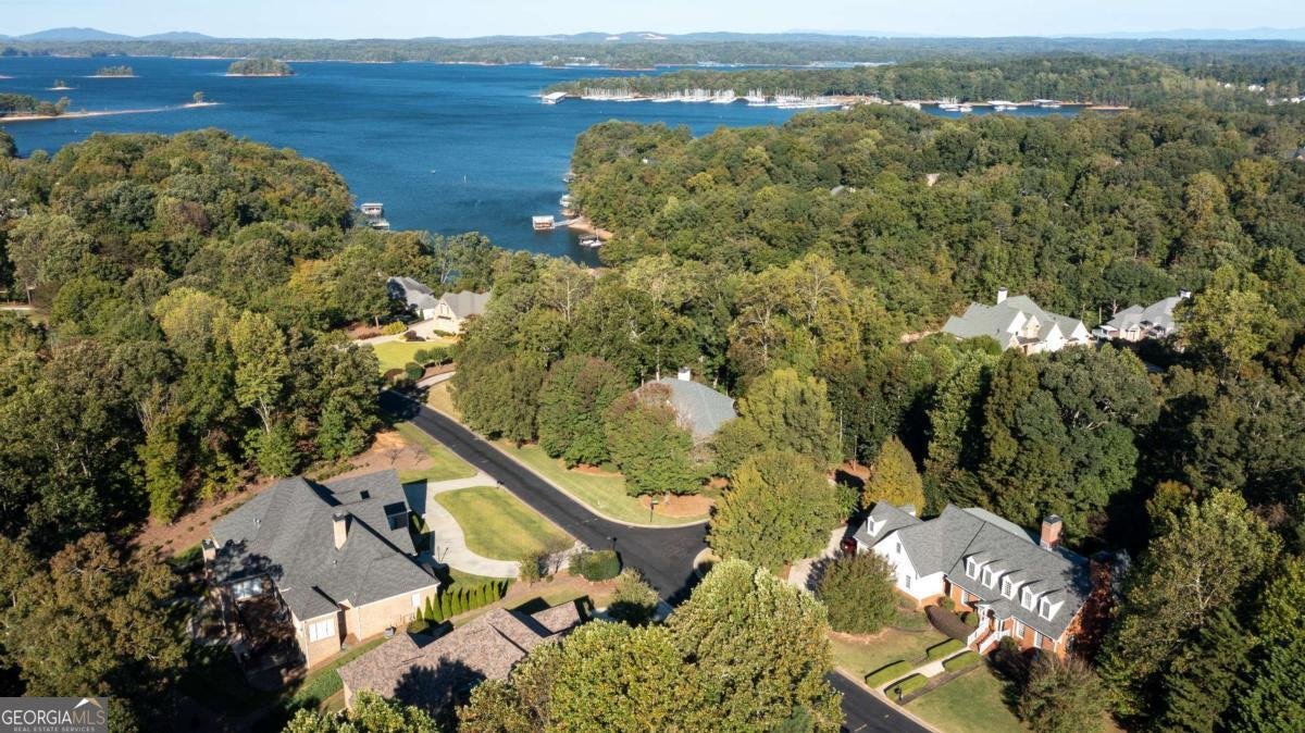 5580 Point West Drive Oakwood - 2