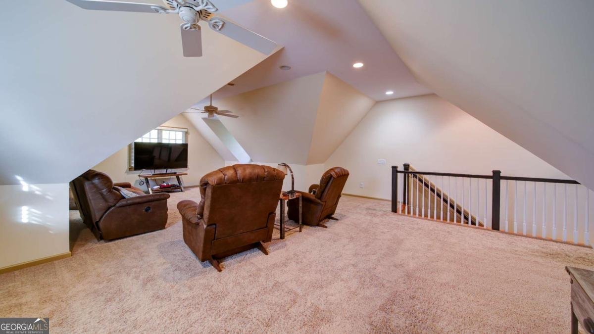 5580 Point West Drive Oakwood - 24