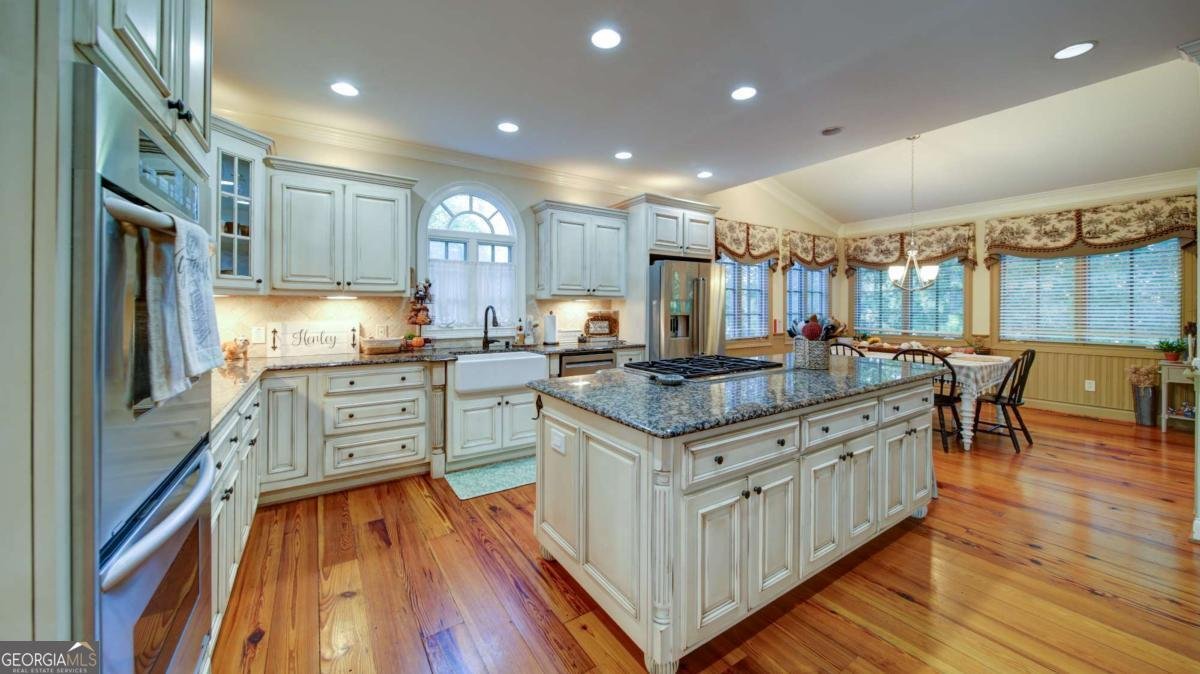 5580 Point West Drive Oakwood - 5