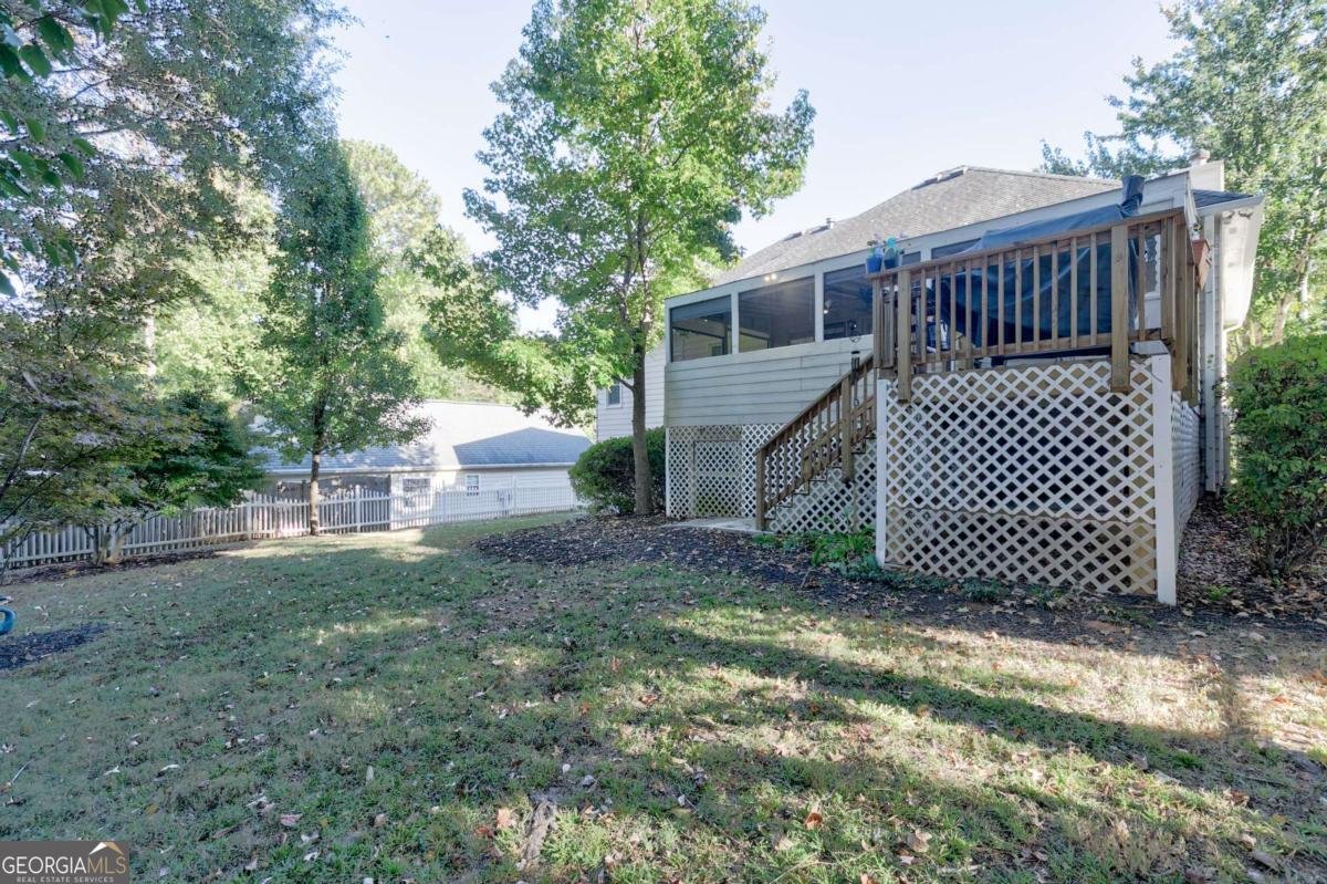 163 Clubhouse Drive Kennesaw - 34