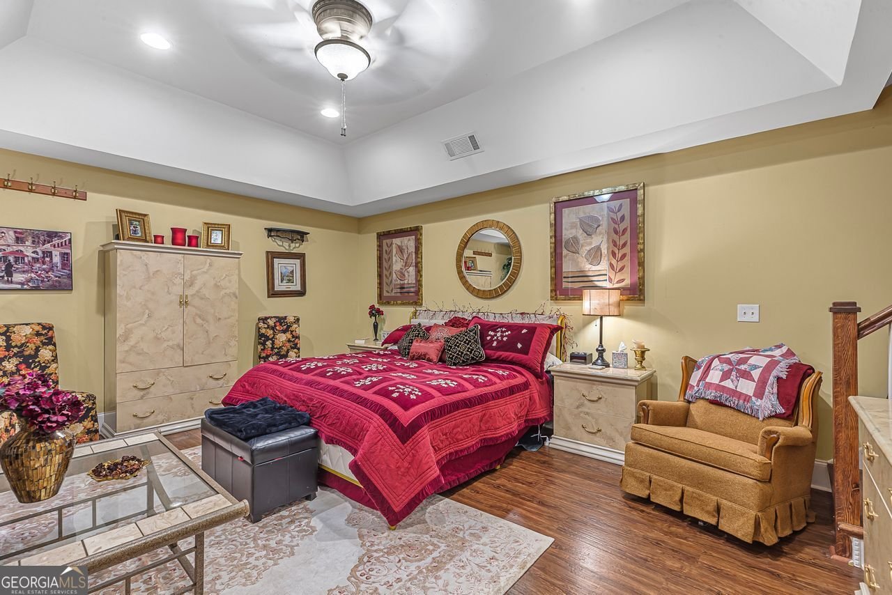 31 FAWN LAKE Trail White - 14