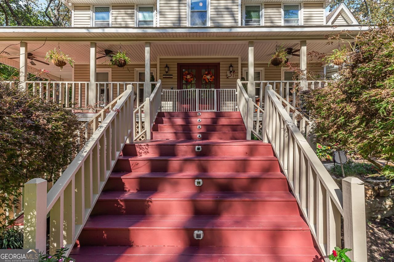 31 FAWN LAKE Trail White - 15