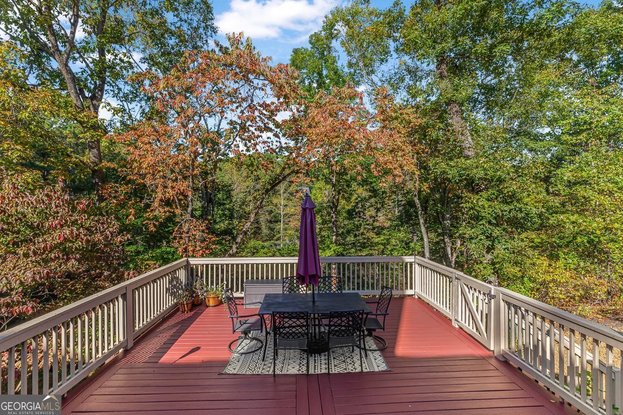 31 FAWN LAKE Trail White - 30