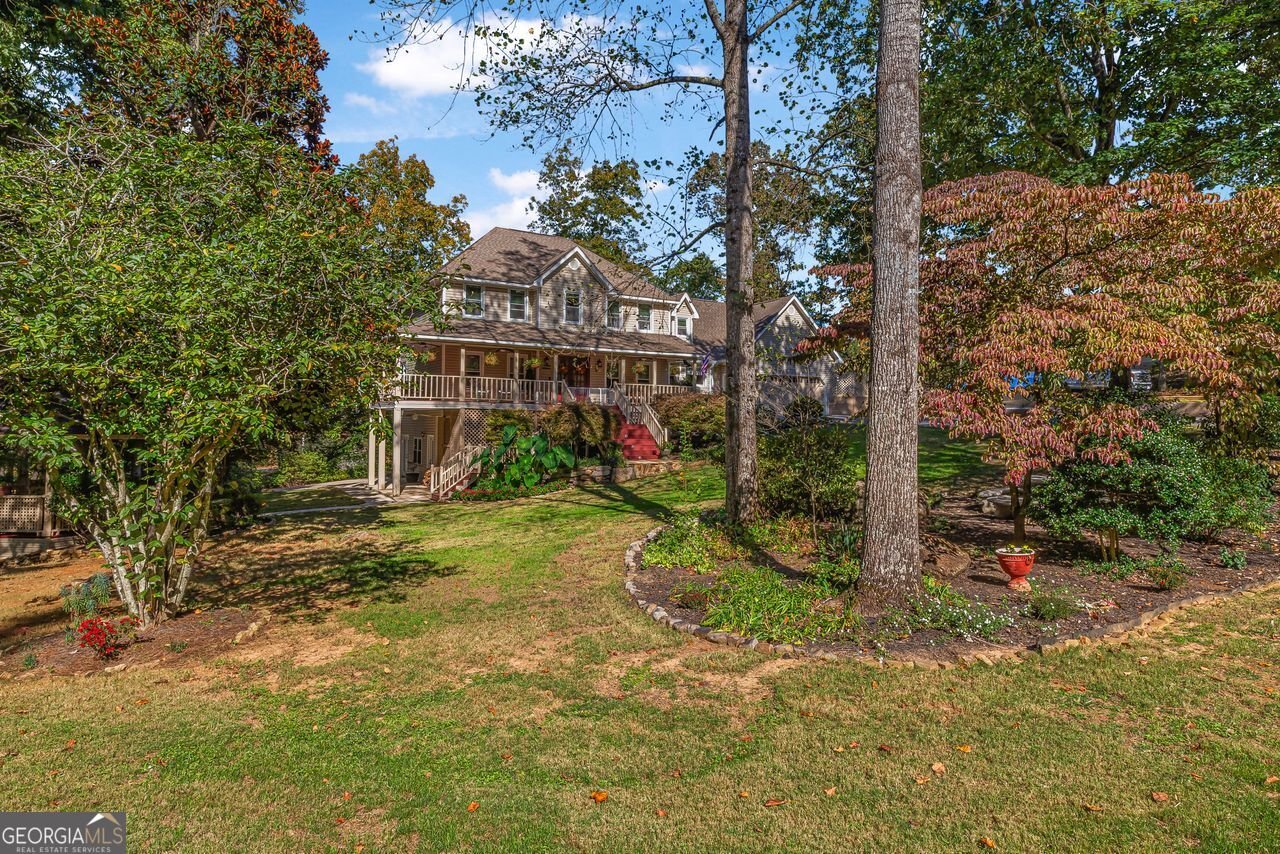 31 FAWN LAKE Trail White - 39