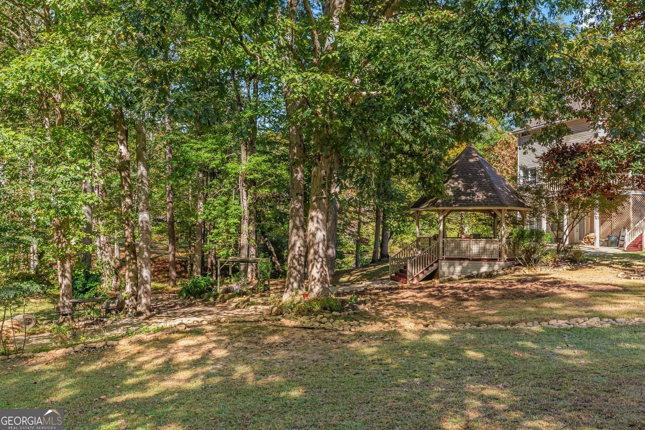 31 FAWN LAKE Trail White - 41