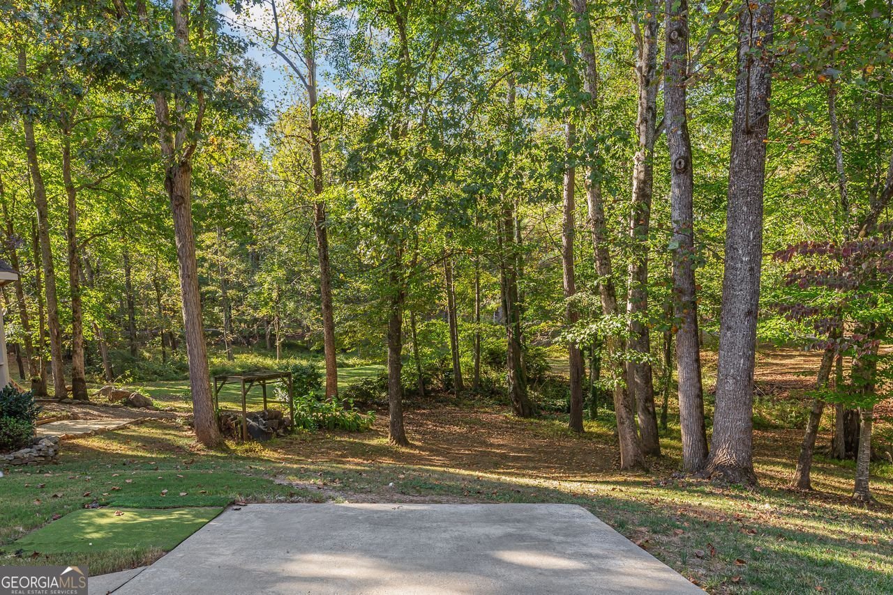 31 FAWN LAKE Trail White - 49