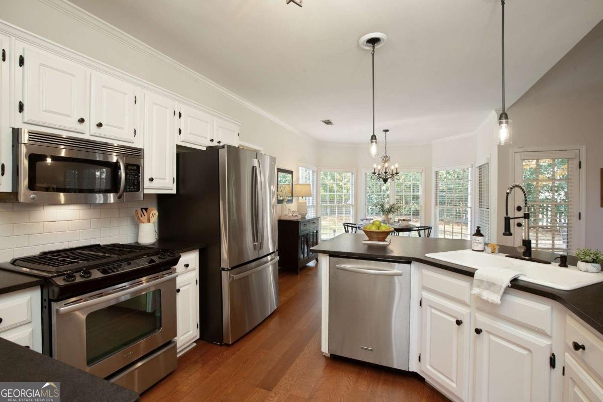 205 Ashebourne Trail Johns Creek - 16