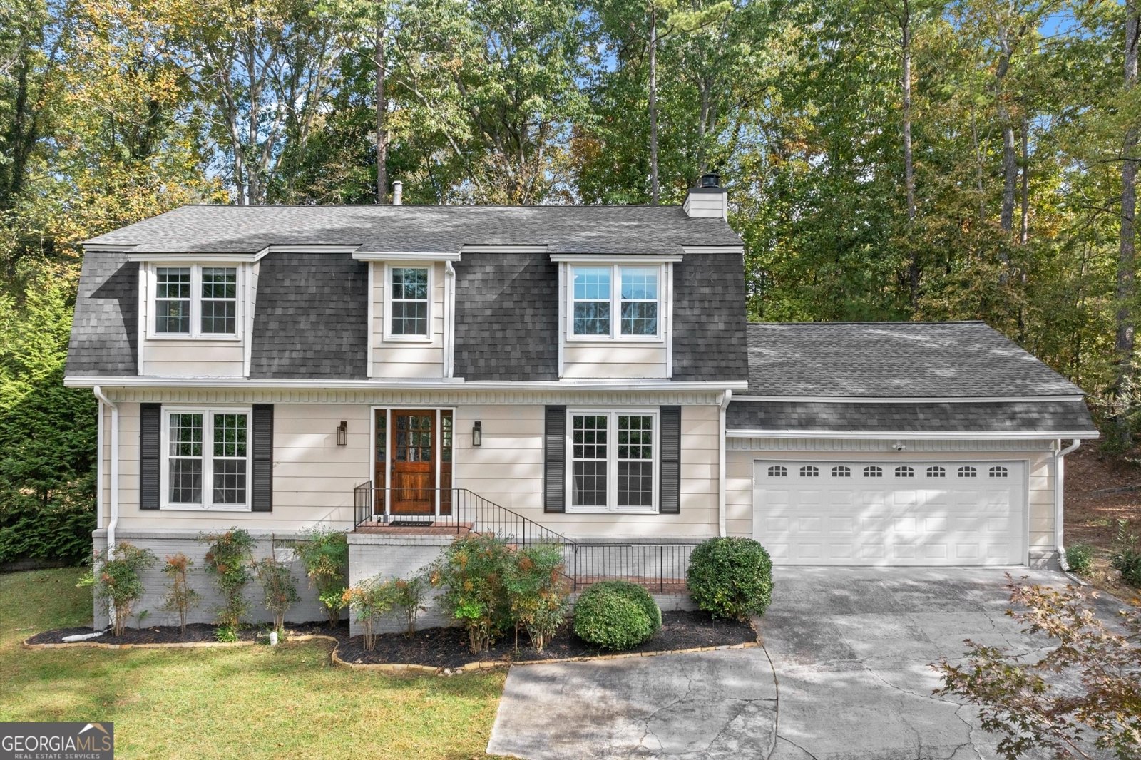 4586 Hunting Hound Lane Marietta - 1
