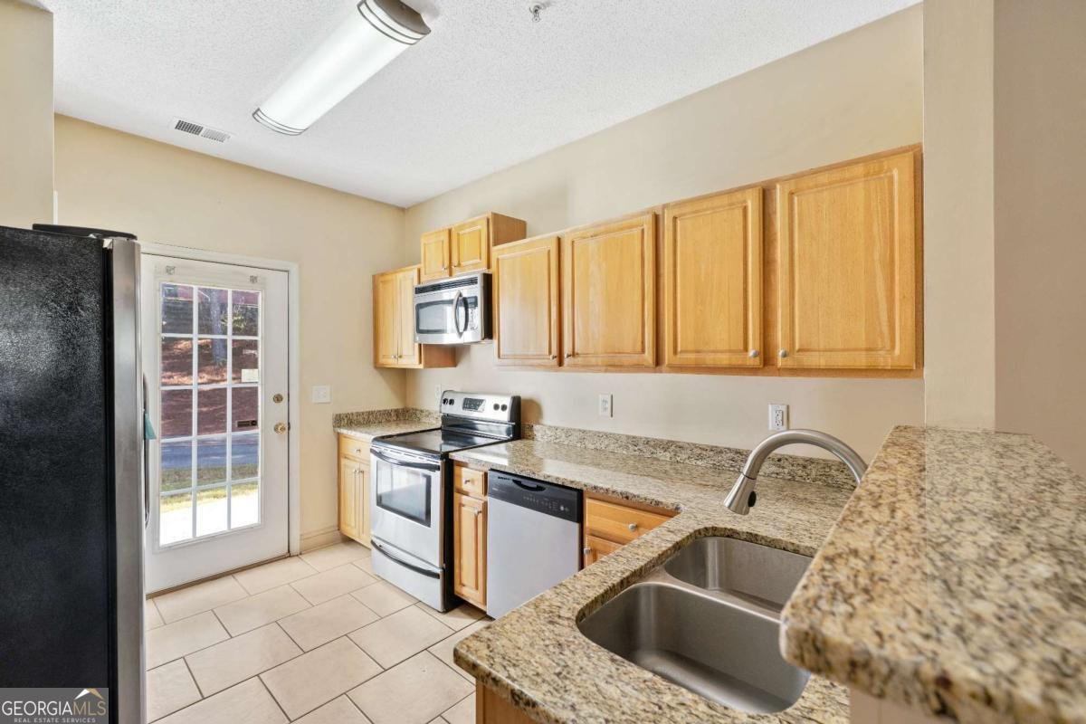 149 Riverstone Commons Circle Canton - 19