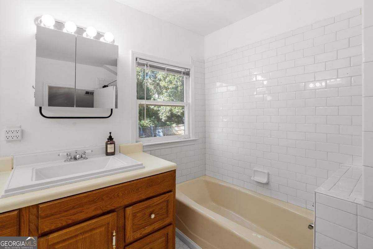 981 Cherokee Avenue Atlanta - 23