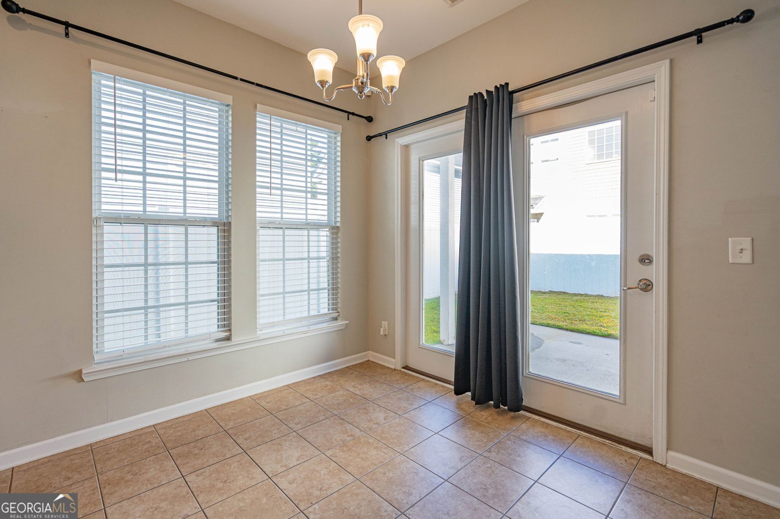 25 Chey Hill Lane Richmond Hill - 9