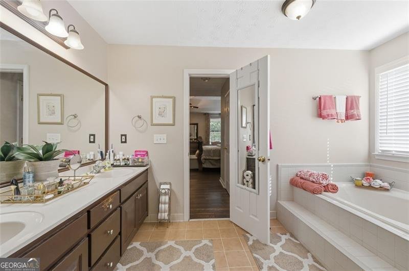 4931 LAKE Drive Conyers - 22