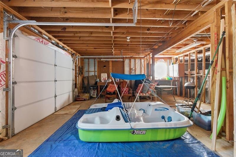 4931 LAKE Drive Conyers - 31