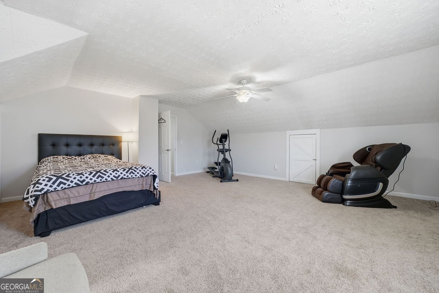 245 Fox Run Loganville - 21