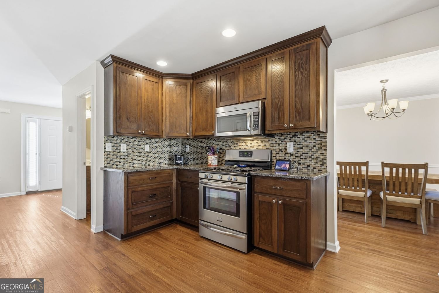 245 Fox Run Loganville - 9