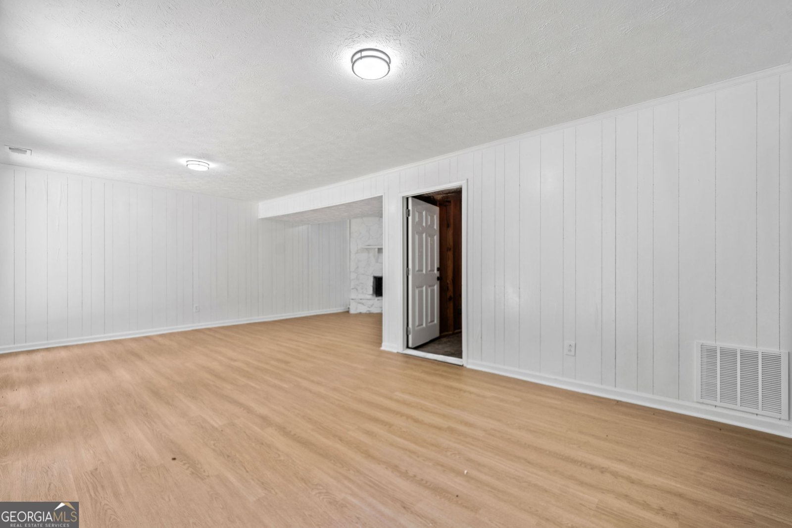 4050 Daron Court Ellenwood - 29