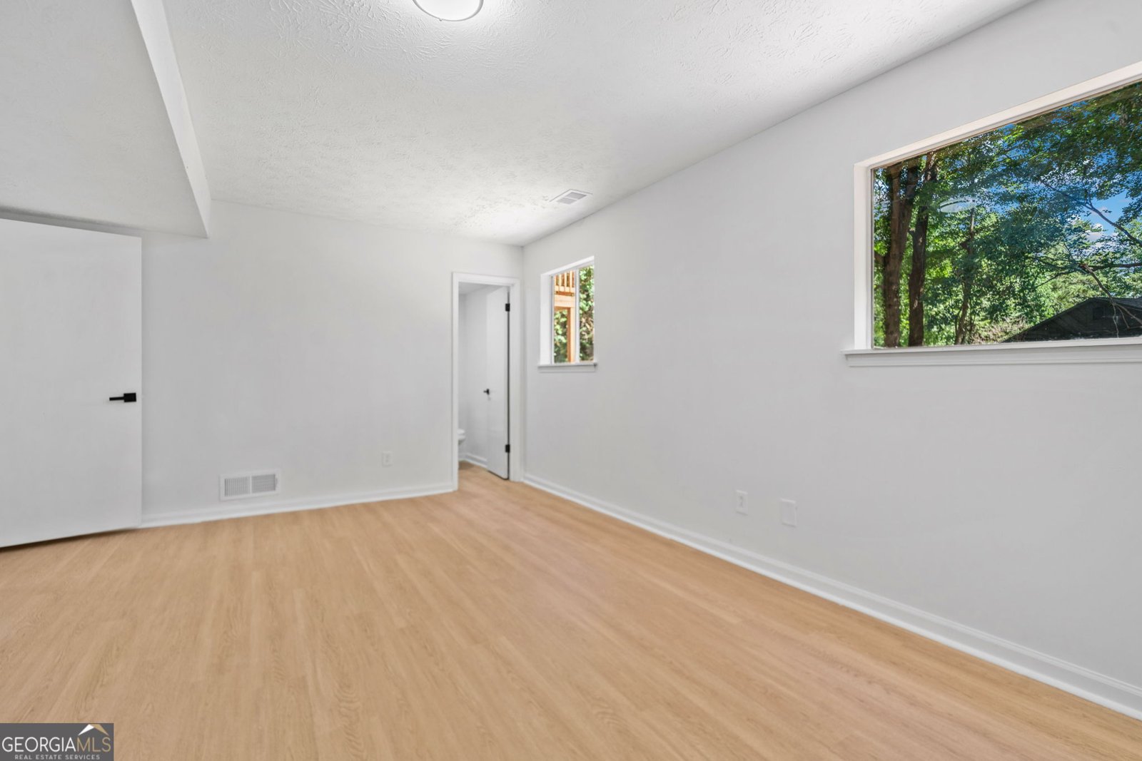 4050 Daron Court Ellenwood - 31