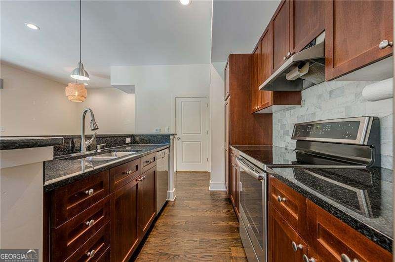 925 Garrett Street Atlanta - 9