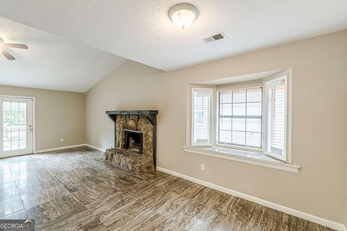 8685 Woodside Lane Jonesboro - 11