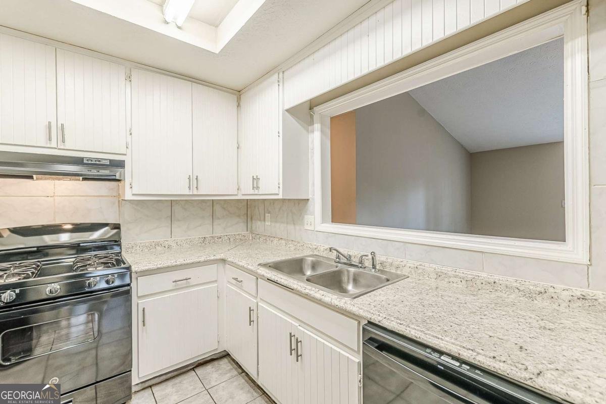 8685 Woodside Lane Jonesboro - 17