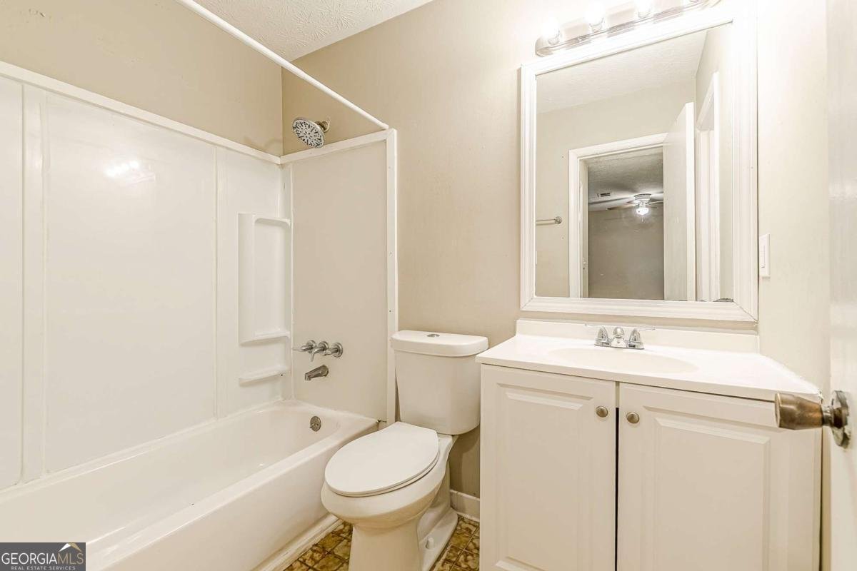 8685 Woodside Lane Jonesboro - 27