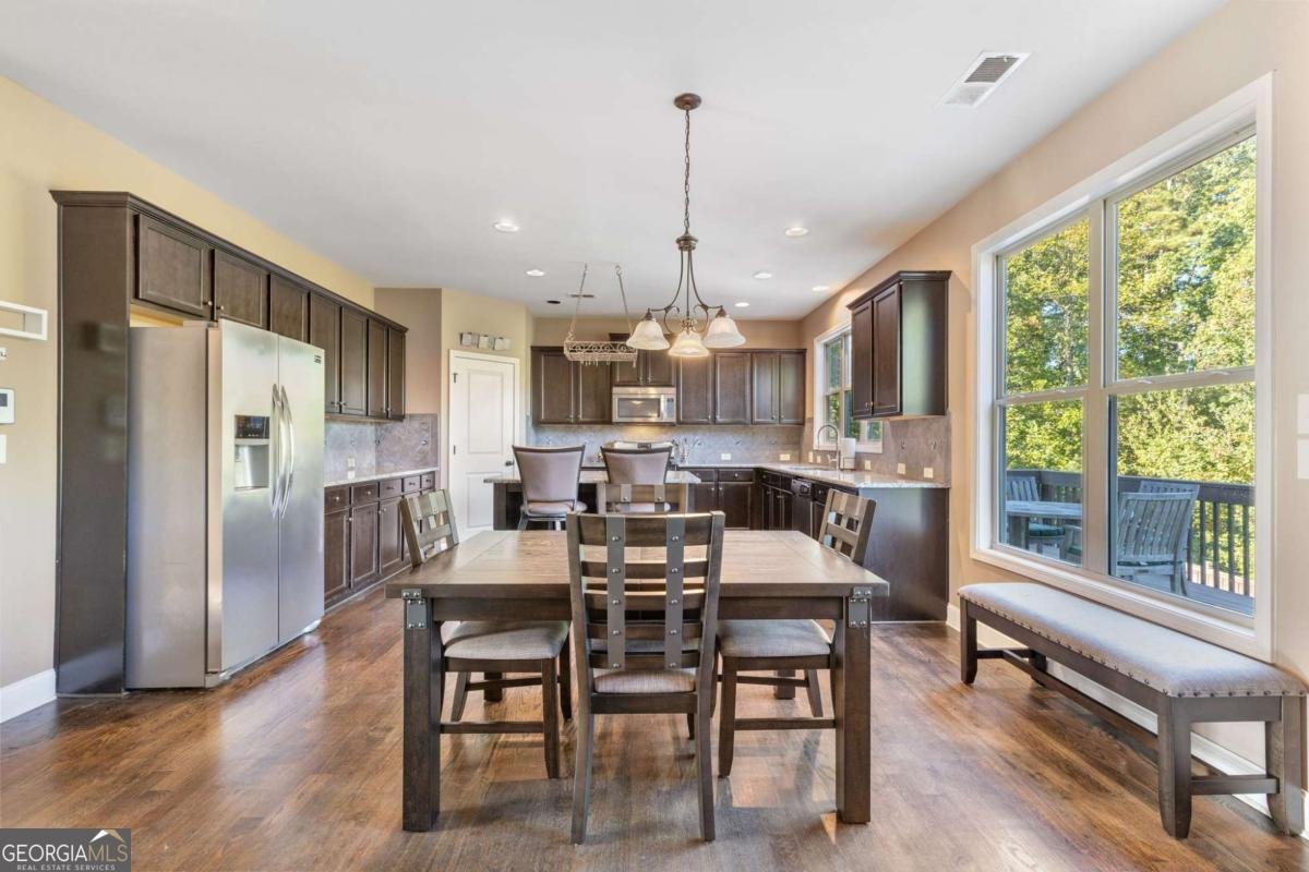 6049 Cove Park Drive Buford - 11