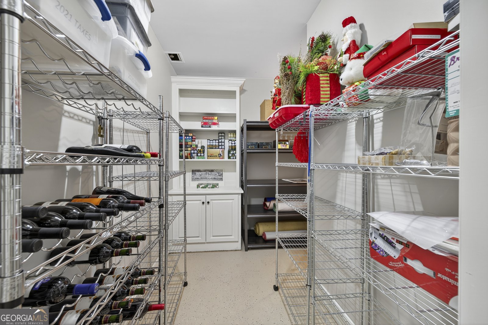 675 Garden Circle Statham - 27