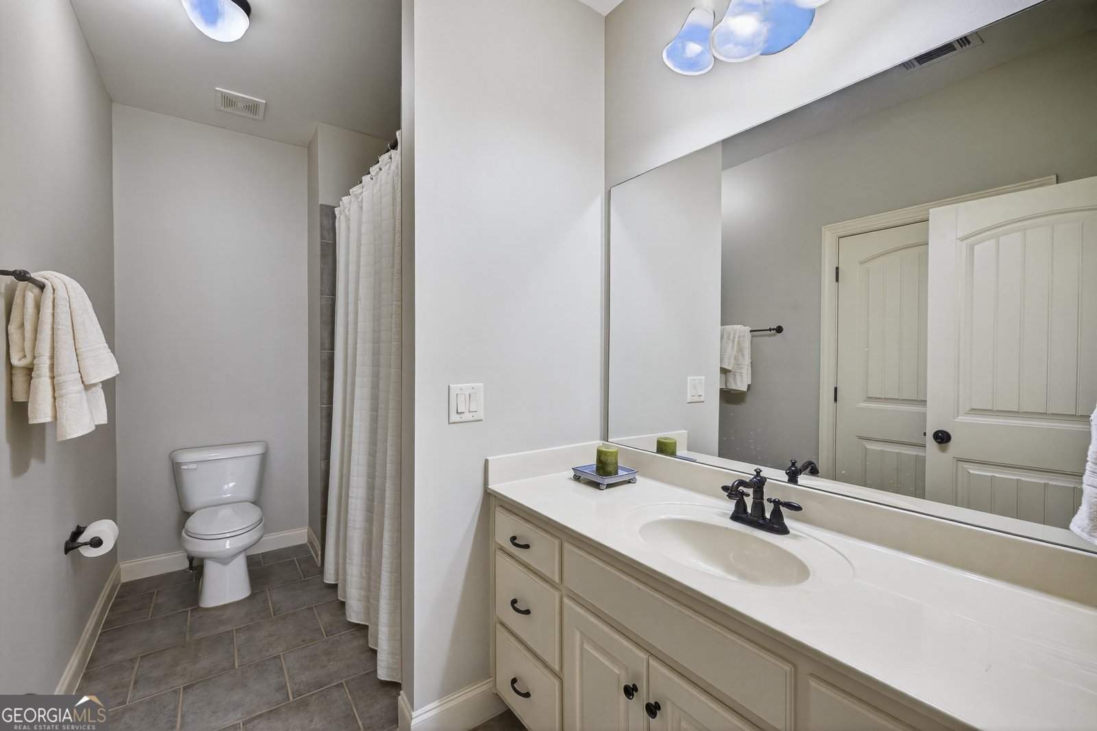 675 Garden Circle Statham - 63