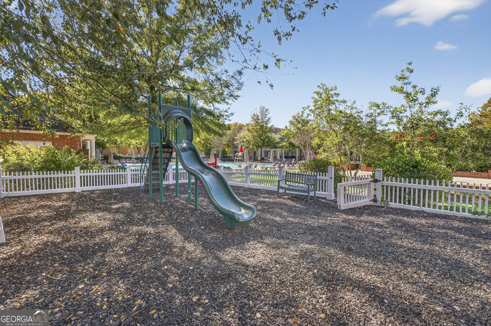 675 Garden Circle Statham - 98