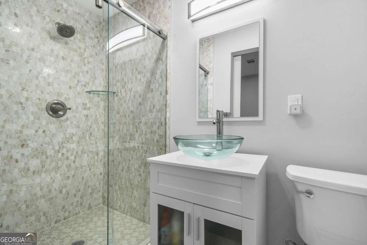 1716 Crowes Lake Court Lawrenceville - 13