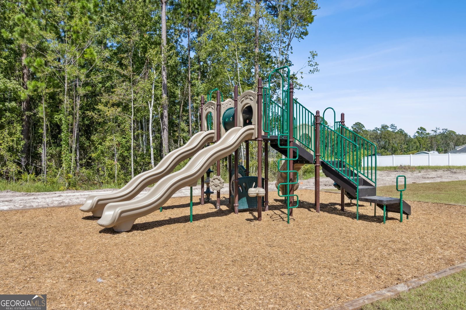 118 Larsen Court Kingsland - 101