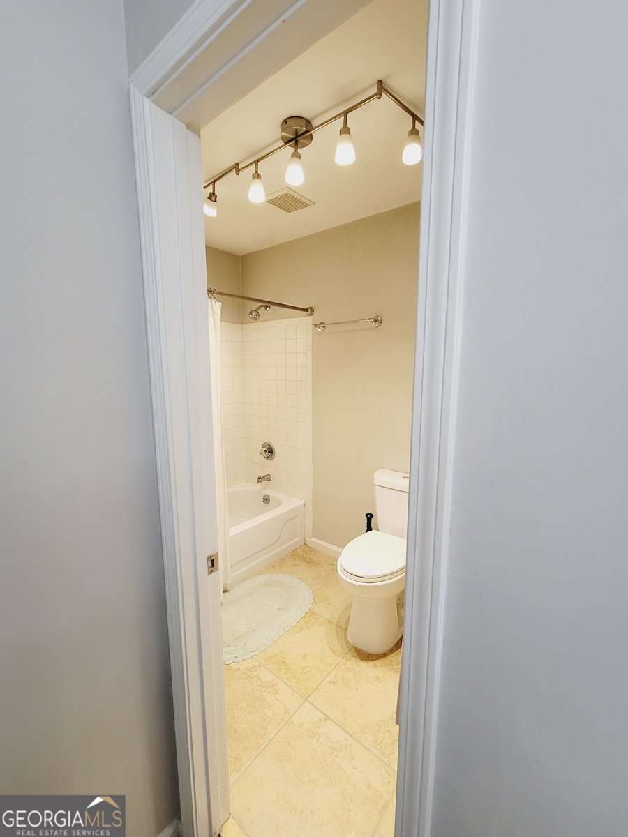 6188 BROOKWOOD Road Peachtree Corners - 44