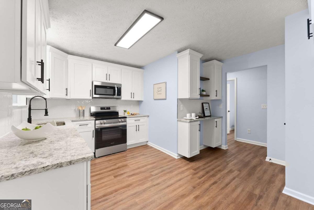 4722 Middleboro Lane Gainesville - 1