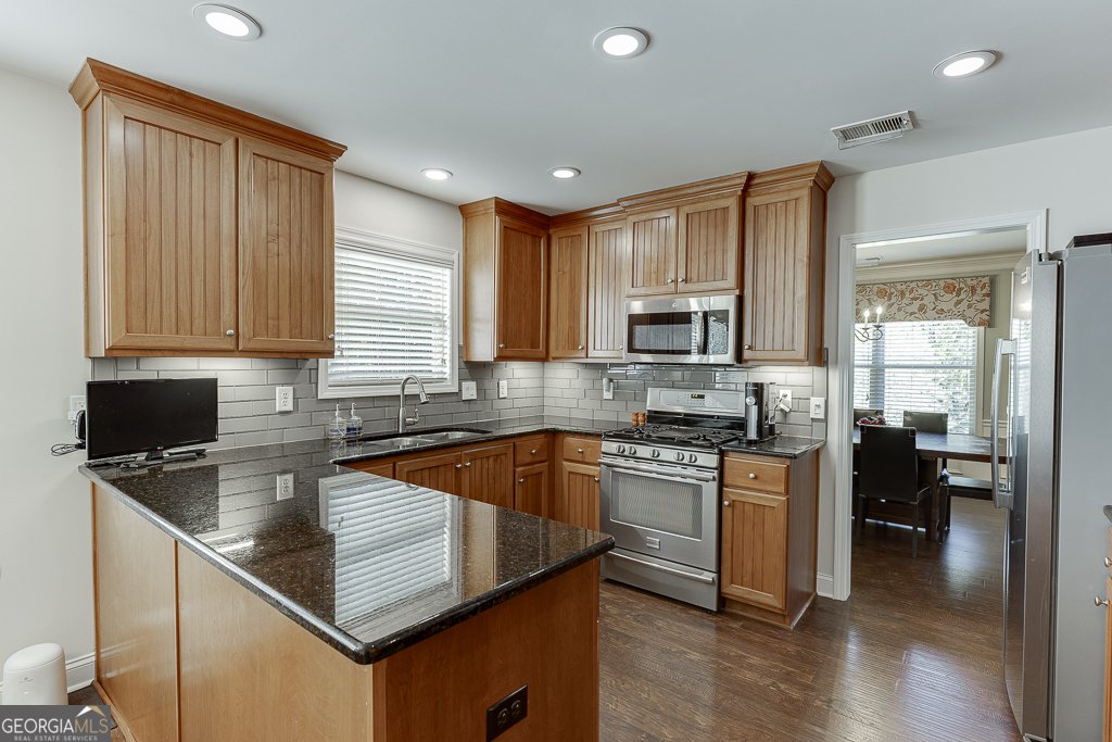 5652 Leaf Ridge Lane Buford - 14