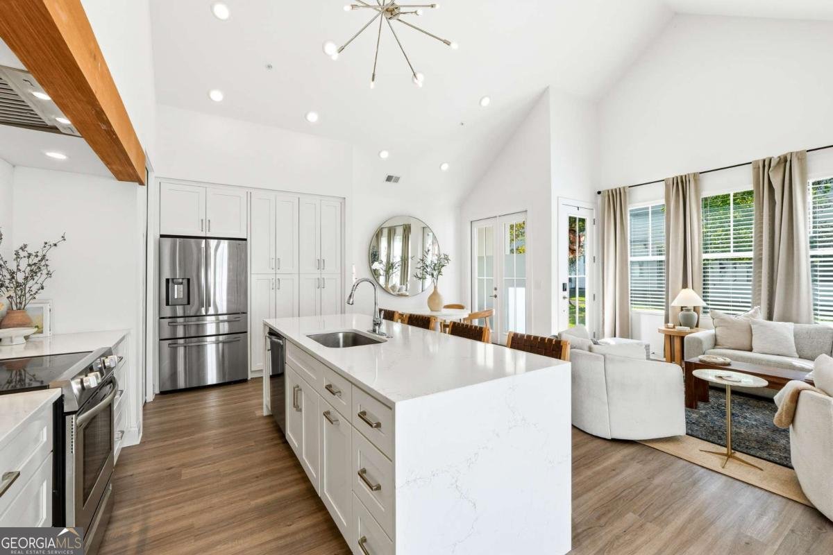 405 Burgundy Way Woodstock - 10