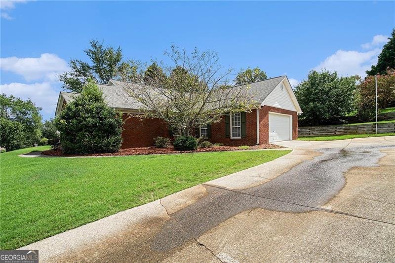 713 Mallard Drive Winder - 37